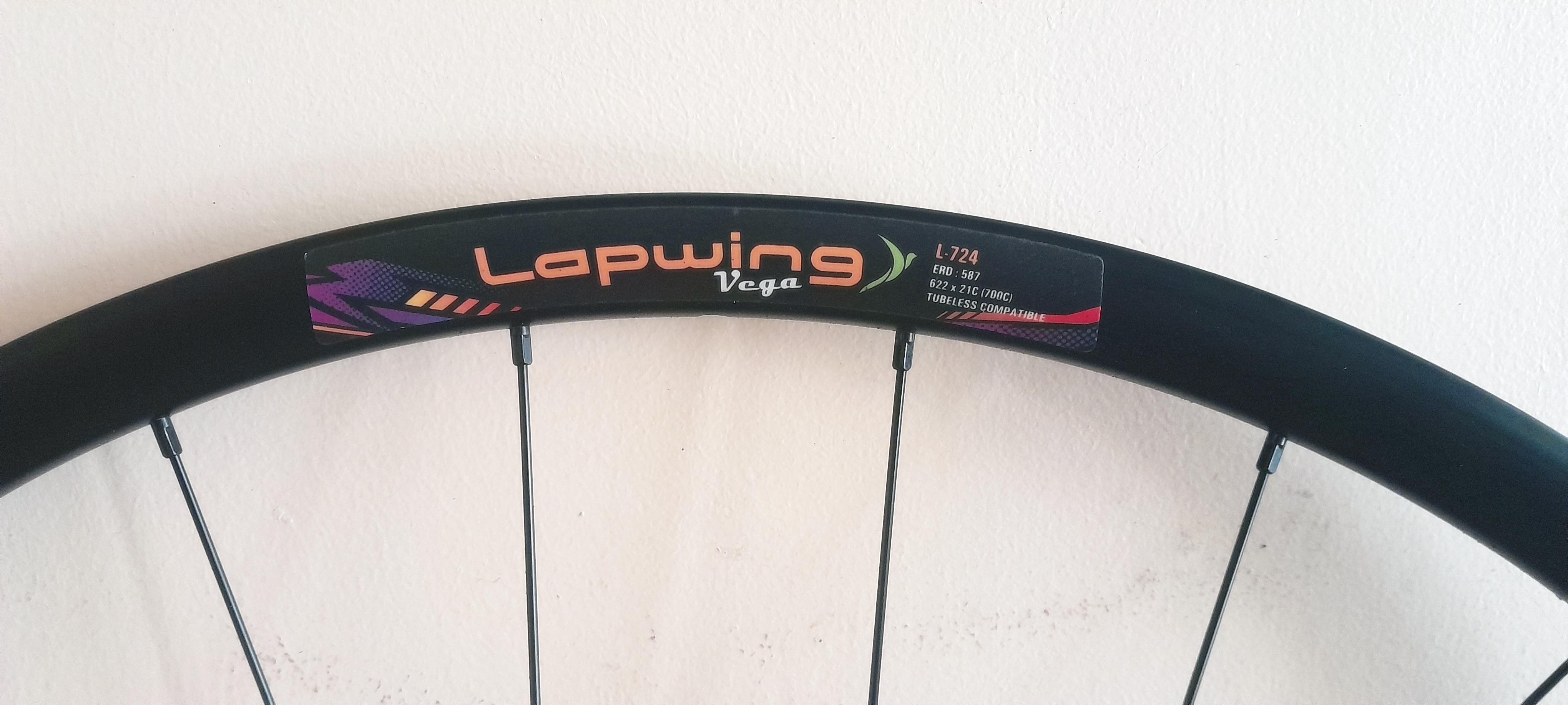 Lapwing L724, 700c/29er Disc Brake Rim Presta Valve, Black Lapwing L724, 700c/29er Disc Brake Rim Presta Valve, Black